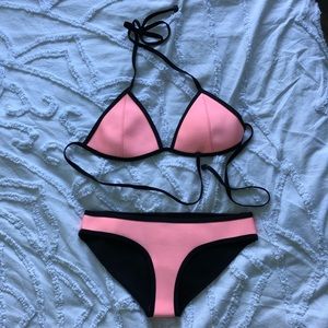NWOT original pink triangl bikini with backpack